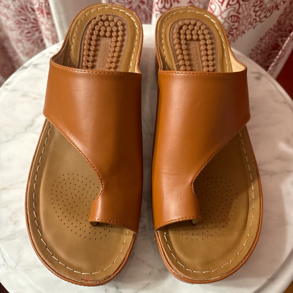 Aomigoct Women’s Orthopedic Bunion Corrector Wedge Sandals